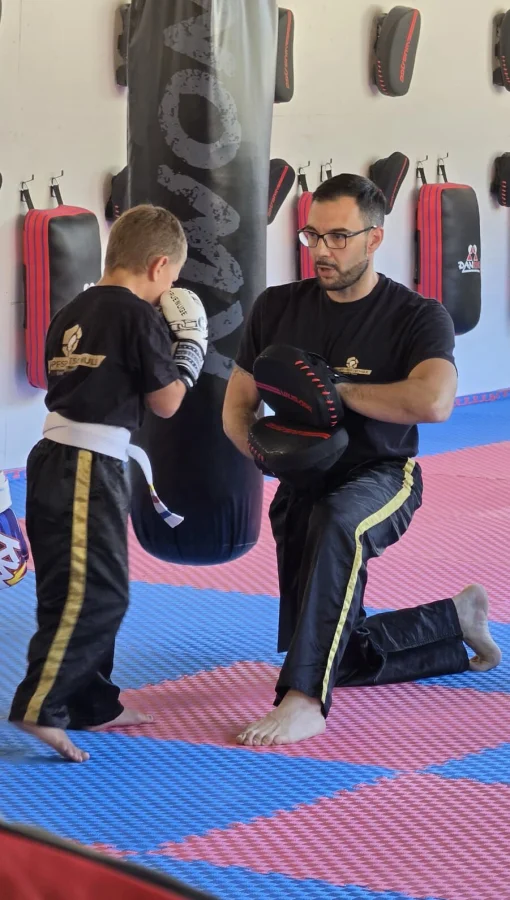 Pratzentraining mit Kind